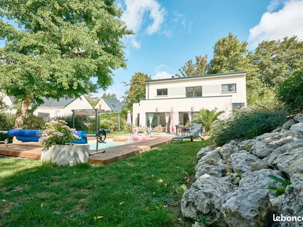 Maison 5 pièces 148 m²