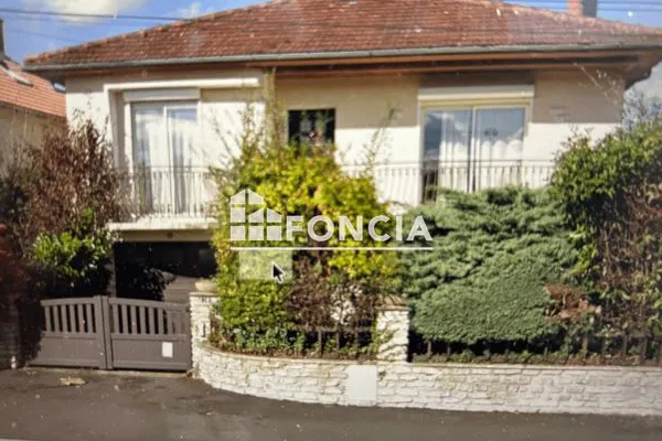 Maison 7 pièces 159 m²