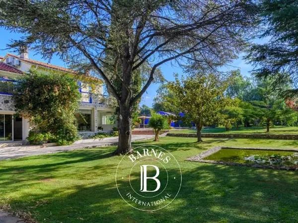 Vente - Ollioules - Villa - Piscine