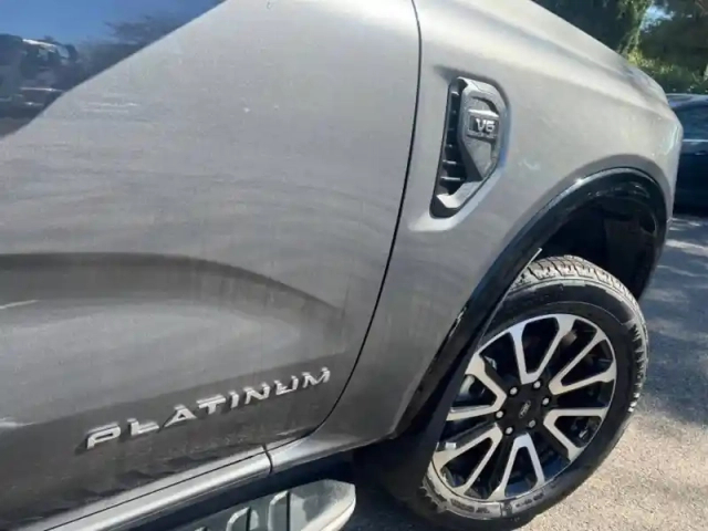 Ford Ranger 3.0 ecoblue v6 240ch stop&amp;start double cabine platinum e-4wd bva10 — photo 9