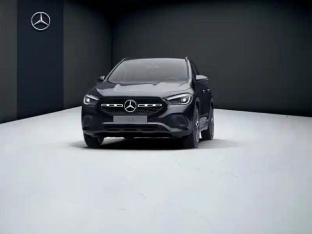 Mercedes Gla 200 d progressive line — photo 28