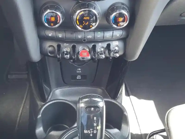 Mini Mini cooper 136ch  edition camden bva7 — photo 30