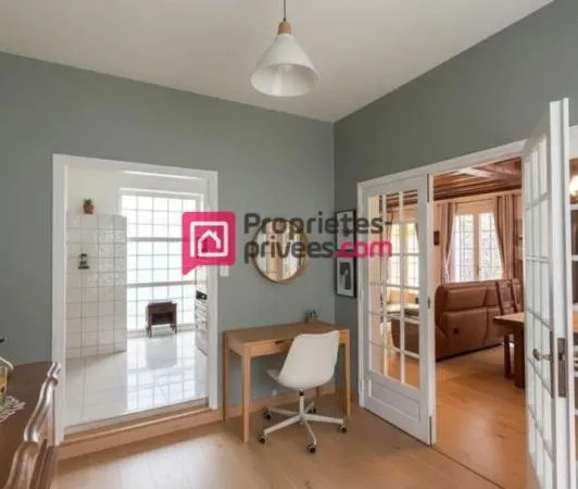 Maison Beauvais 5 pièce(s) 203 m2