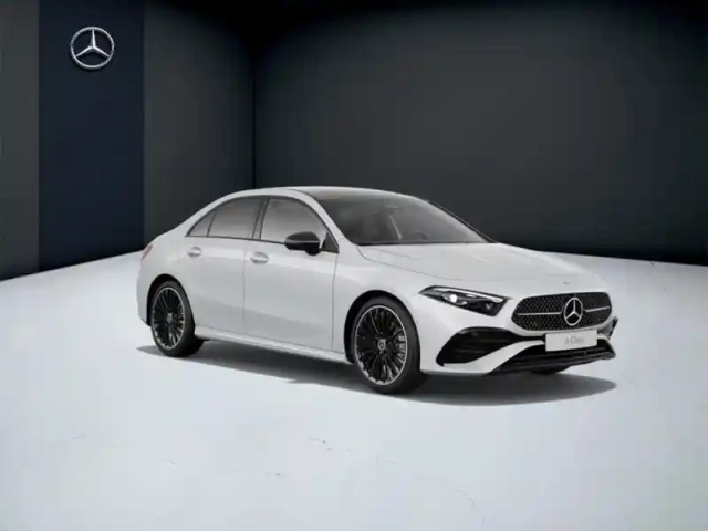 Mercedes Classe A 200 d berline amg line — photo 12