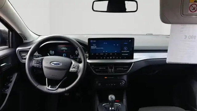 Ford Focus sw 1.0 ecoboost 125 s&amp;s mhev — photo 14