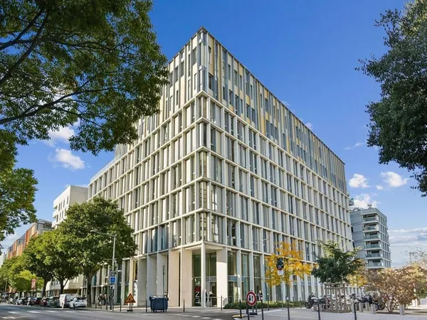 Bureaux 776 m²