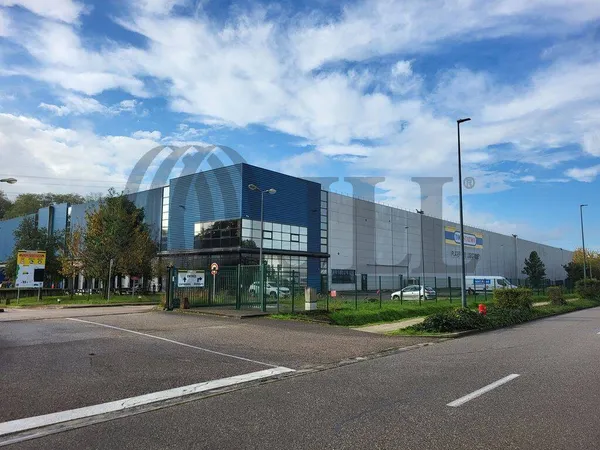 Entrepôt 17934 m²