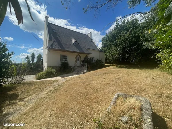 Maison 12 pièces 280 m²