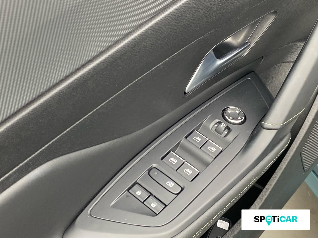 Peugeot 308 sw phev 180ch gt e-eat8 — photo 19