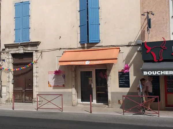 Local ou boutique à Anduze avec parking