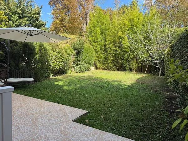 Maison 8 pièces 200 m²