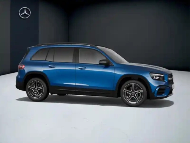 Mercedes Glb 220 d 4matic amg line — photo 18