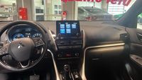 Mitsubishi Eclipse Cross 2.4 MIVEC PHEV 188ch Intense 4WD 2023 — photo 11