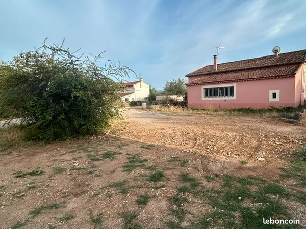 Terrain 425 m² Brignoles