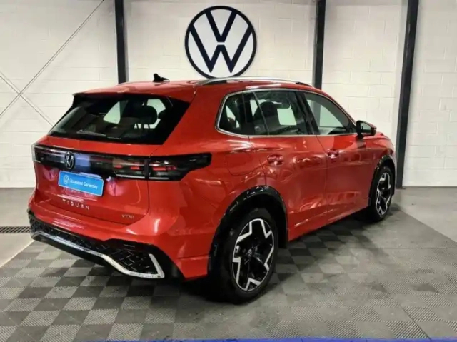 Volkswagen Tiguan 1.5 etsi 150ch dsg7 — photo 2