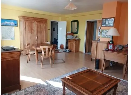 T4, vue dégagée, 2 balcons, parking, Gare 6 min, à ERMONT