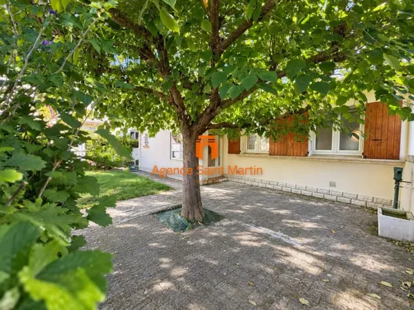 Pavillon T4 avec Jardin, proche commerces