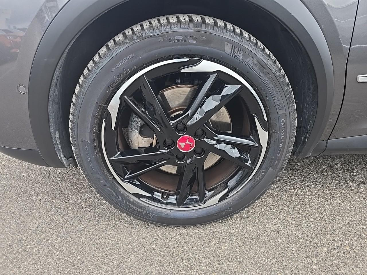 Ds Ds 7 crossback crossback hybride e-tense 300 eat8 4x4 performance — photo 11