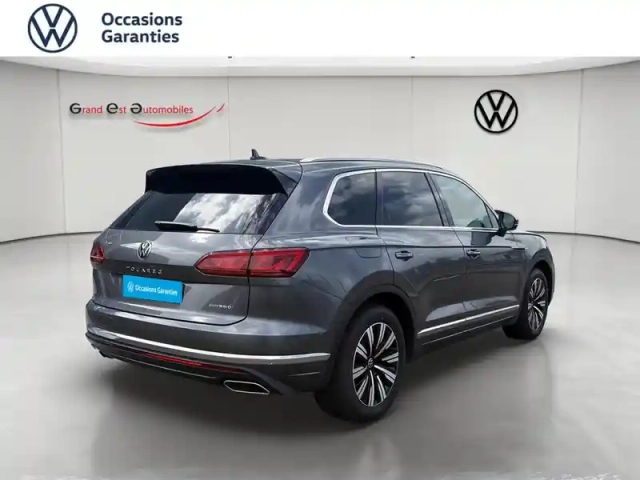 Volkswagen Touareg 3.0 tsi ehybrid 381ch elegance 4motion bva8 — photo 7