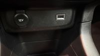 Citroen C3 1.2 PureTech 83ch S&S Shine — photo 30