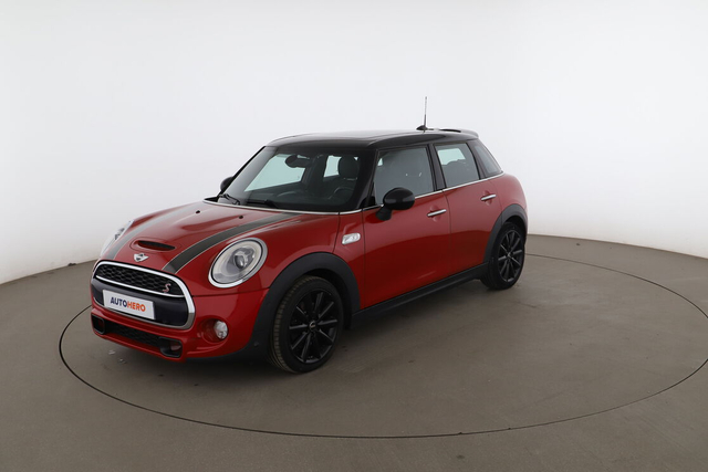 MINI MINI Cooper SD Pack Red Hot Chili BVA6