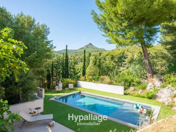 Villa 5 pièces 160 m²
