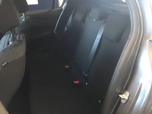 Peugeot 208 puretech 75 s&amp;s bvm5 — photo 10