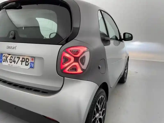 Smart Fortwo coupé 82 ch — photo 31