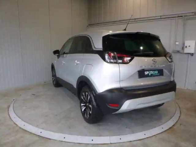 Opel Crossland 1.2 turbo 110ch elegance business — photo 8