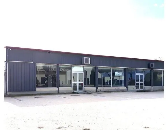 LOCATION local commercial 400m2 modulable VISIBiLITE PREMIUM