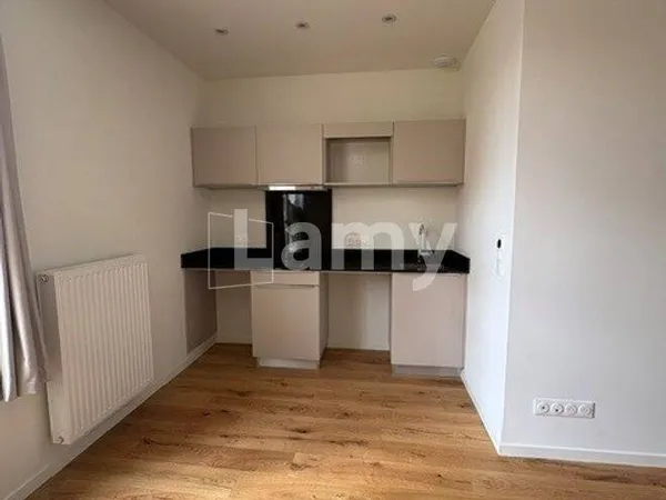 Studio 1 pièce 25 m²