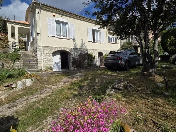 Villa 6 pièces 130 m²