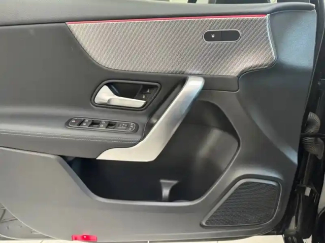 Mercedes Classe A 180 progressive line — photo 19