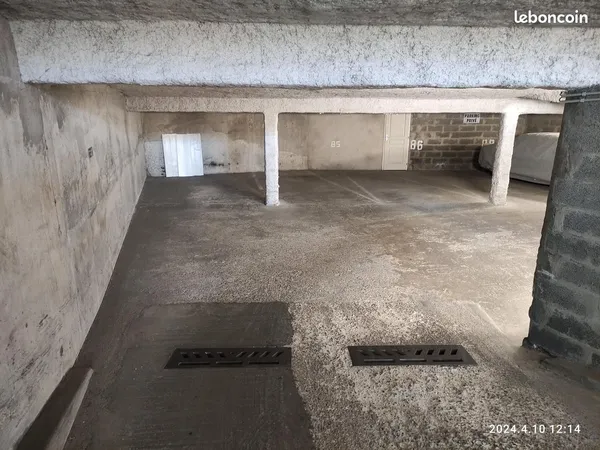 🅿 Place de Parking stationnement voiture couverte en SOUS-SOL N-1 dans résidence PRIVEE et SECURISEE