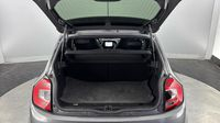 Renault Twingo E-Tech Electric Techno R80 Achat Intégral — photo 14