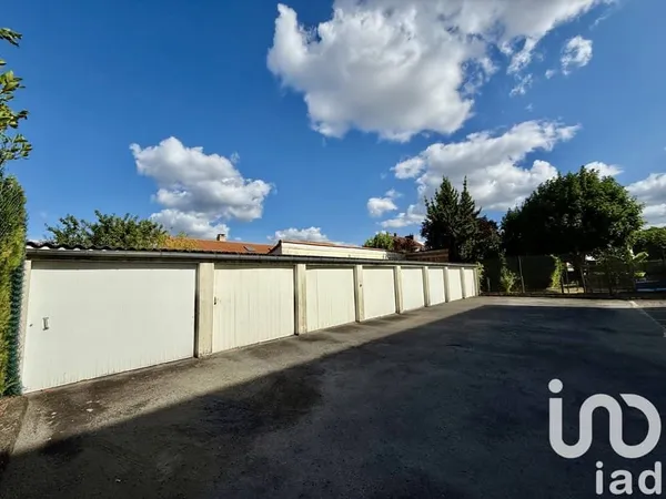 Garage 12 m²