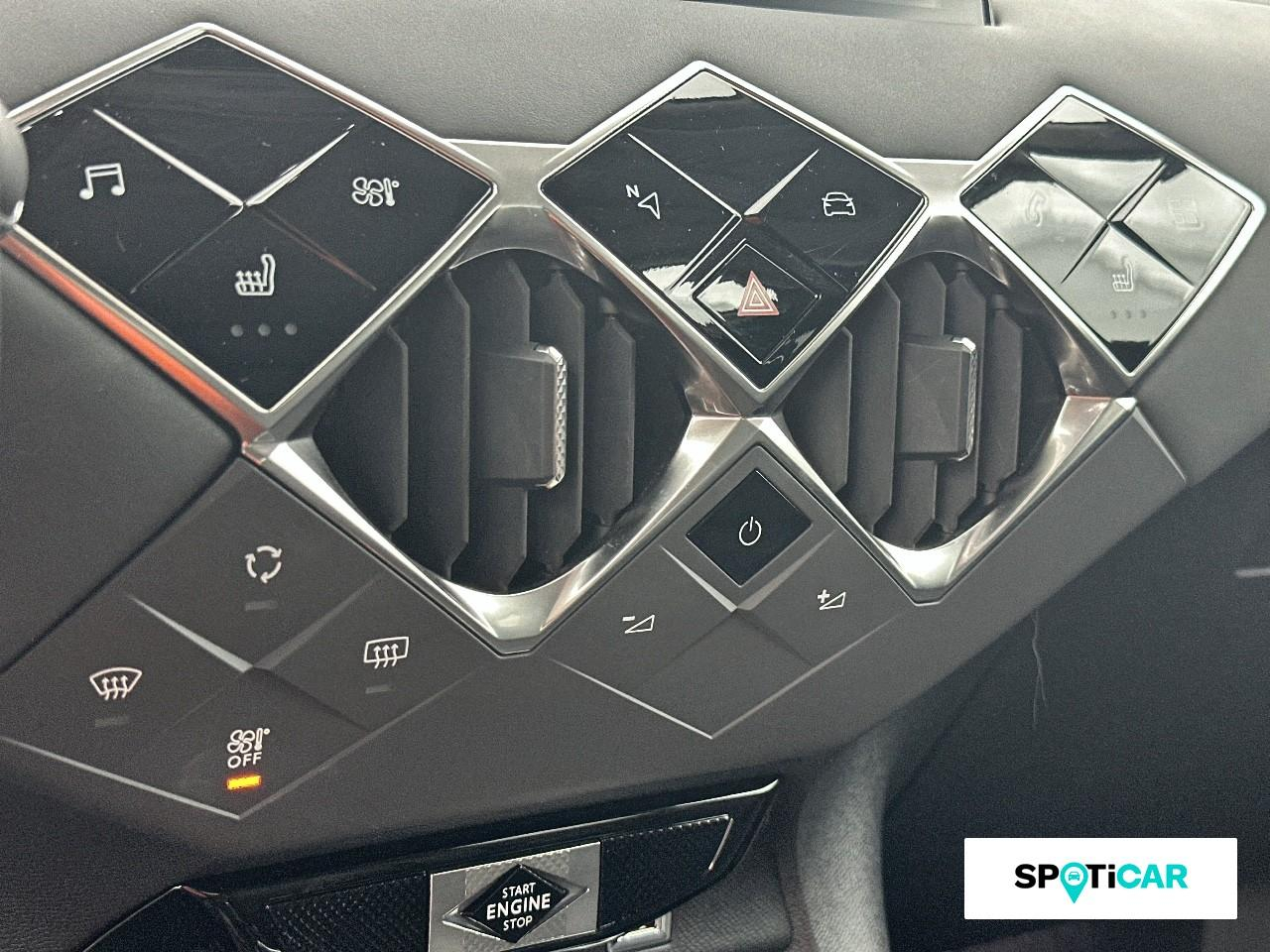 Ds Ds 3 crossback puretech 130ch louvre automatique — photo 15