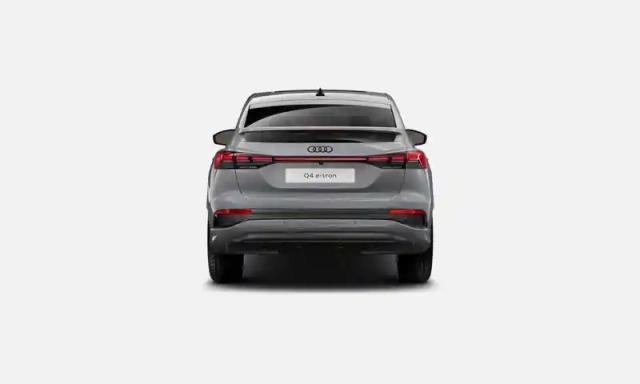Audi Q4 E-Tron sportback 45 285 ch 82 kwh — photo 5