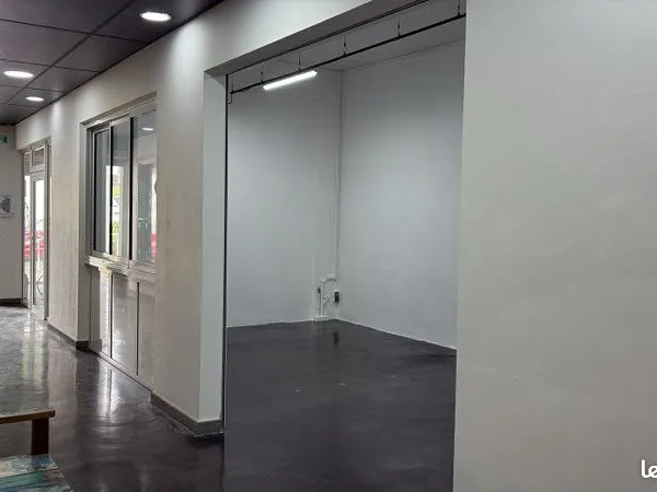 Local commercial 28,50 m2