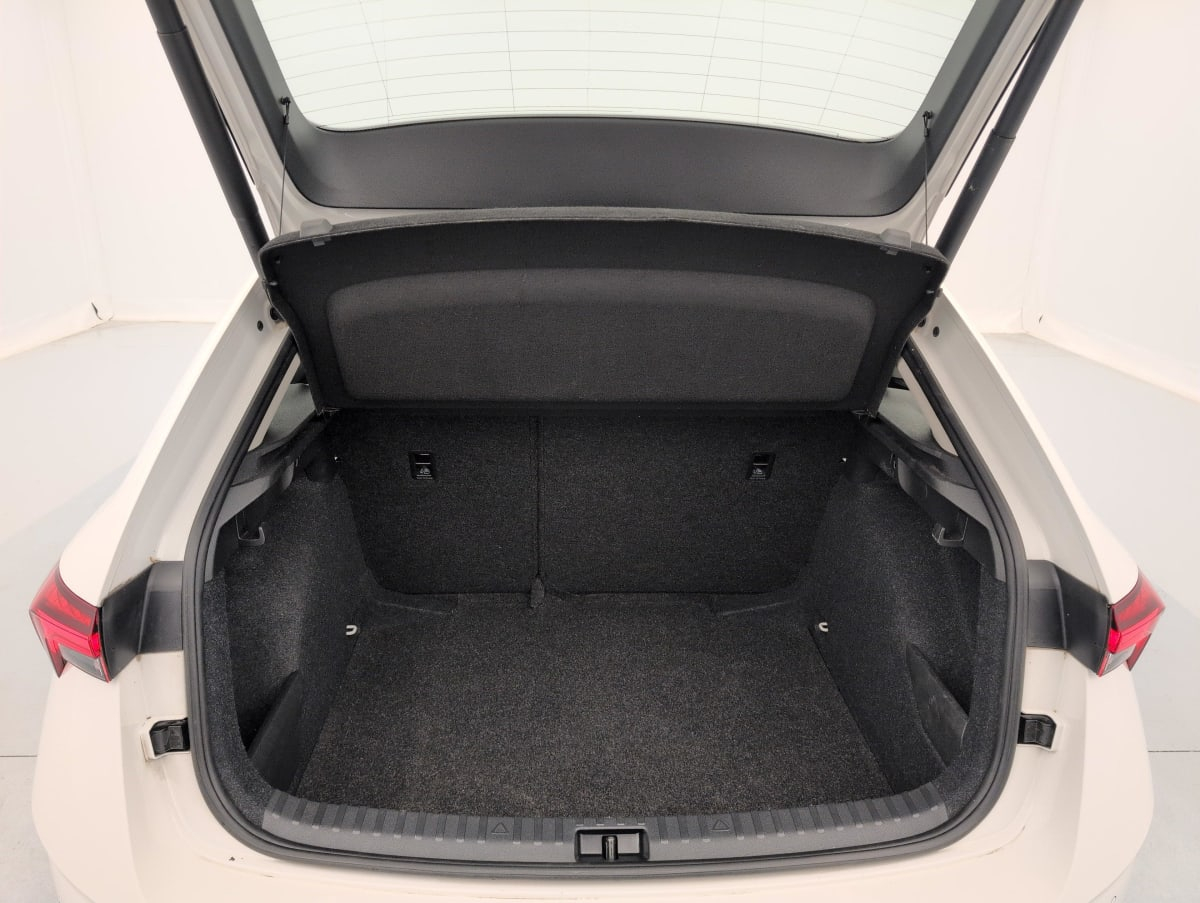 Skoda Scala — photo 11