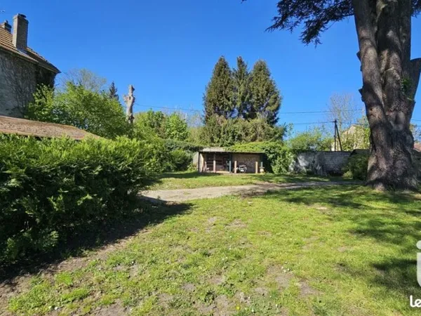 Terrain 439 m²
