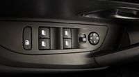 Peugeot 2008 1.2 PureTech 130ch S&S Allure EAT8 — photo 28