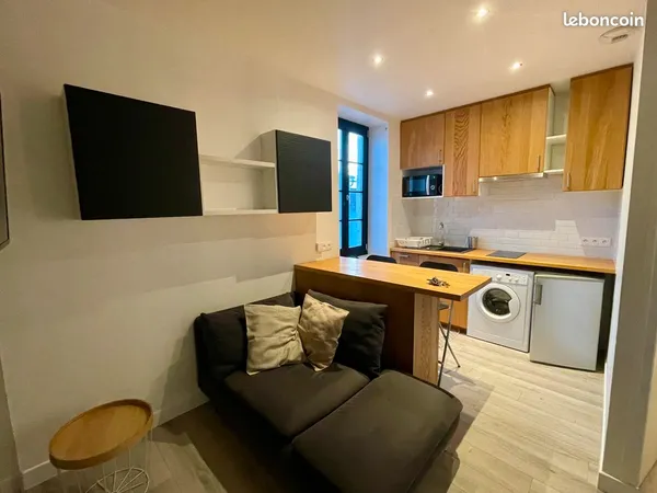 Appartement au centre du BOIS PLAGE (ILE DE RE)