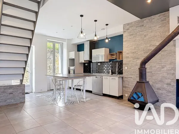 Maison 4 pièces 132 m²