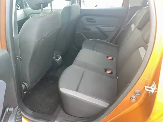 Dacia Duster sce 115 4x2 — photo 16