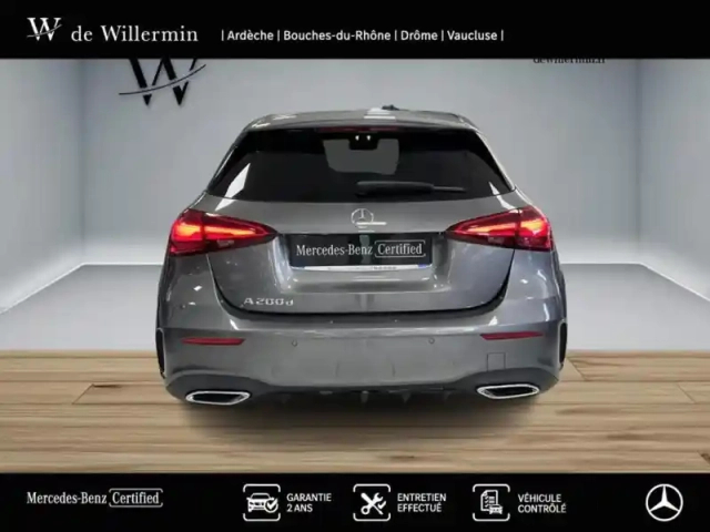 Mercedes Classe A 200 d amg line — photo 24