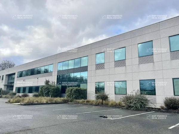 Bureaux 2201 m²