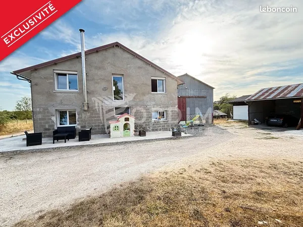 Propriété 3 pièces 85 m²