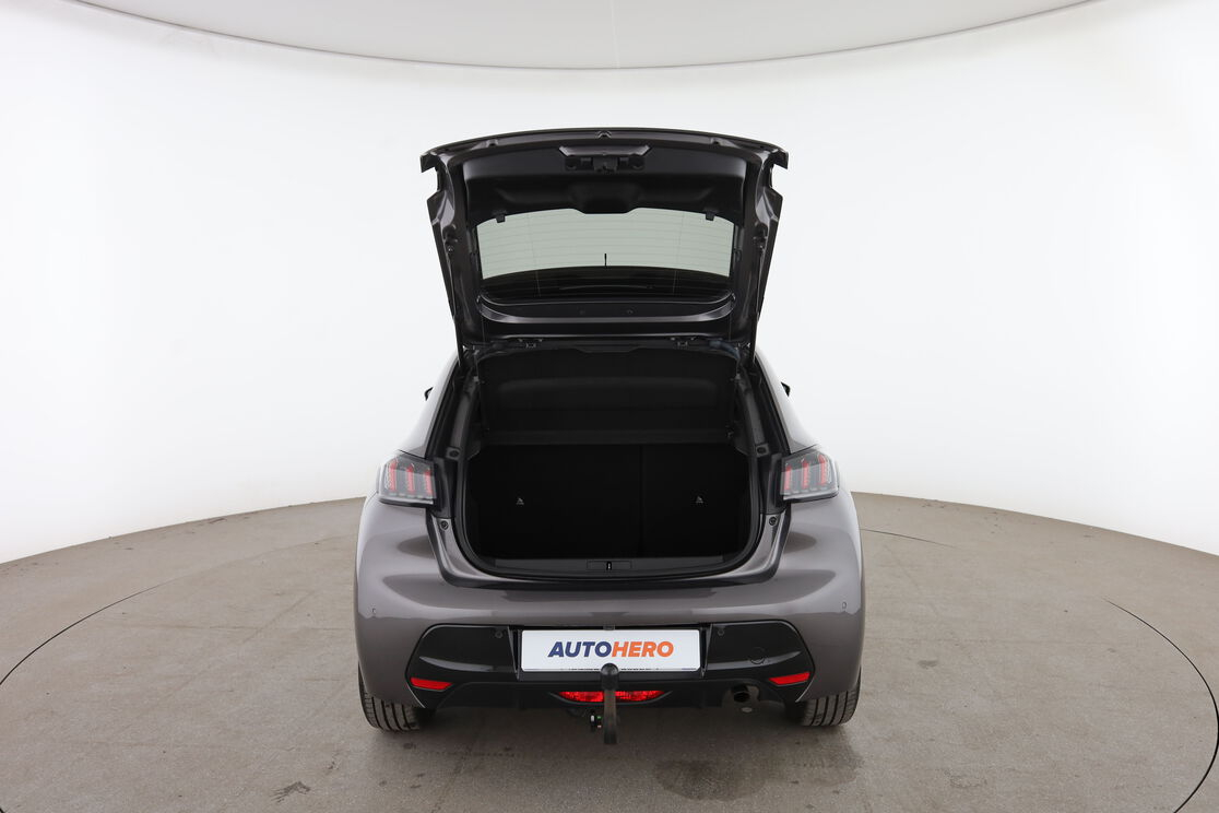 Peugeot 208 1.2 PureTech Allure — photo 15