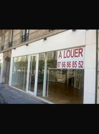 Local commercial 54 m²